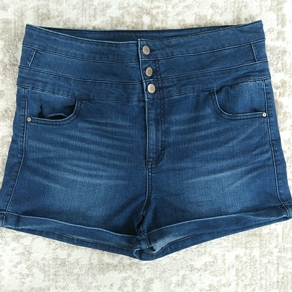Tinseltown Shorts Tinseltown Distressed Cuffed Jean Shorts Junior 5